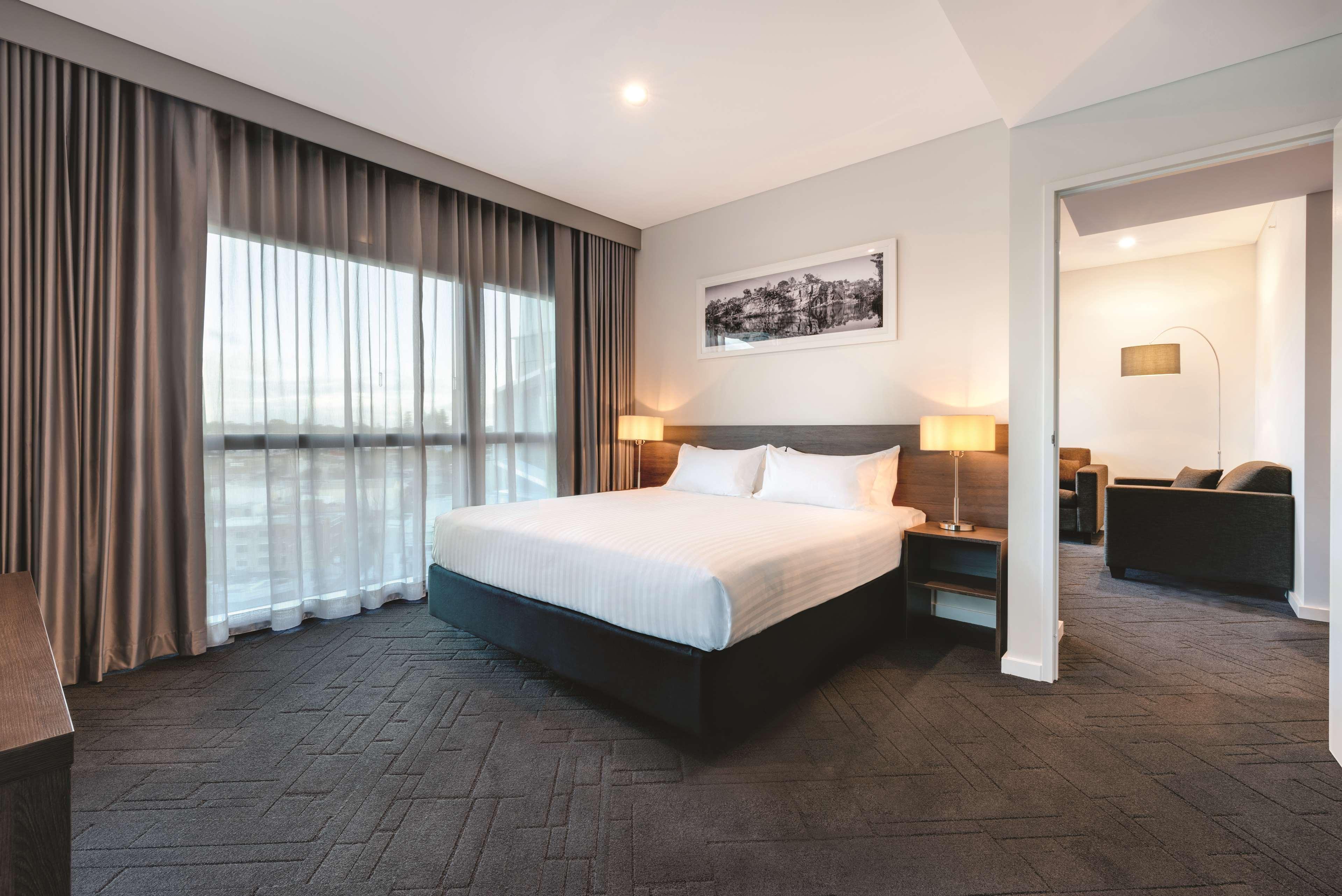 Vibe Hotel Subiaco Perth Bagian luar foto