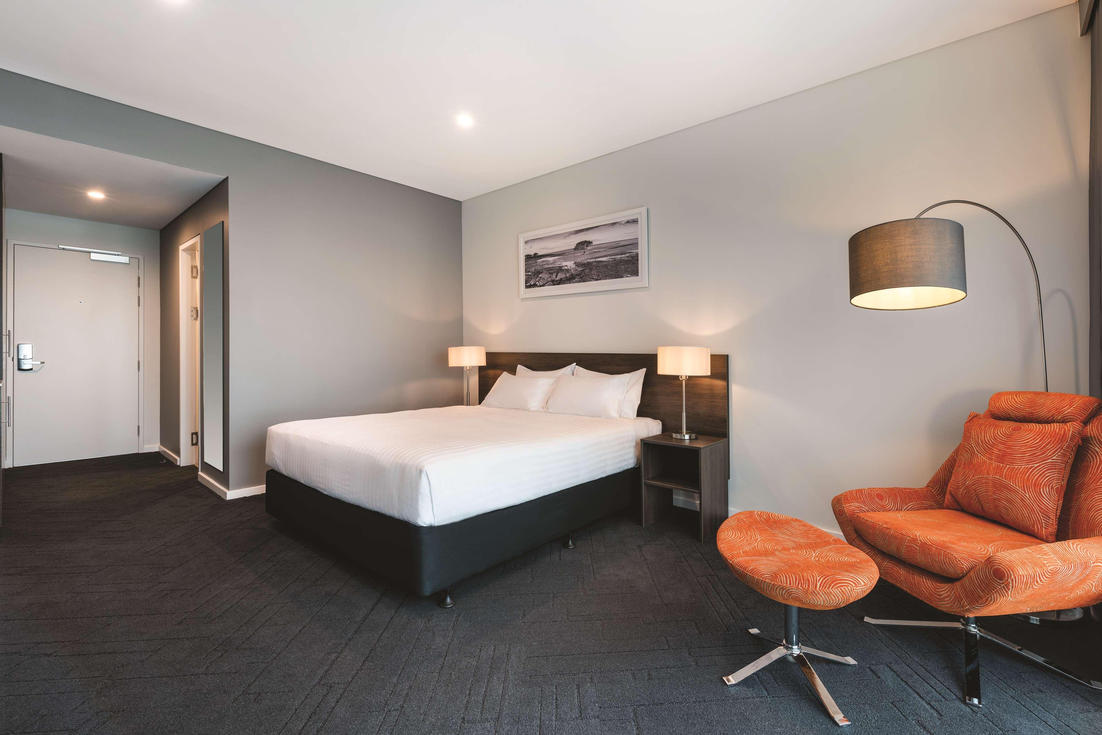 Vibe Hotel Subiaco Perth Bagian luar foto