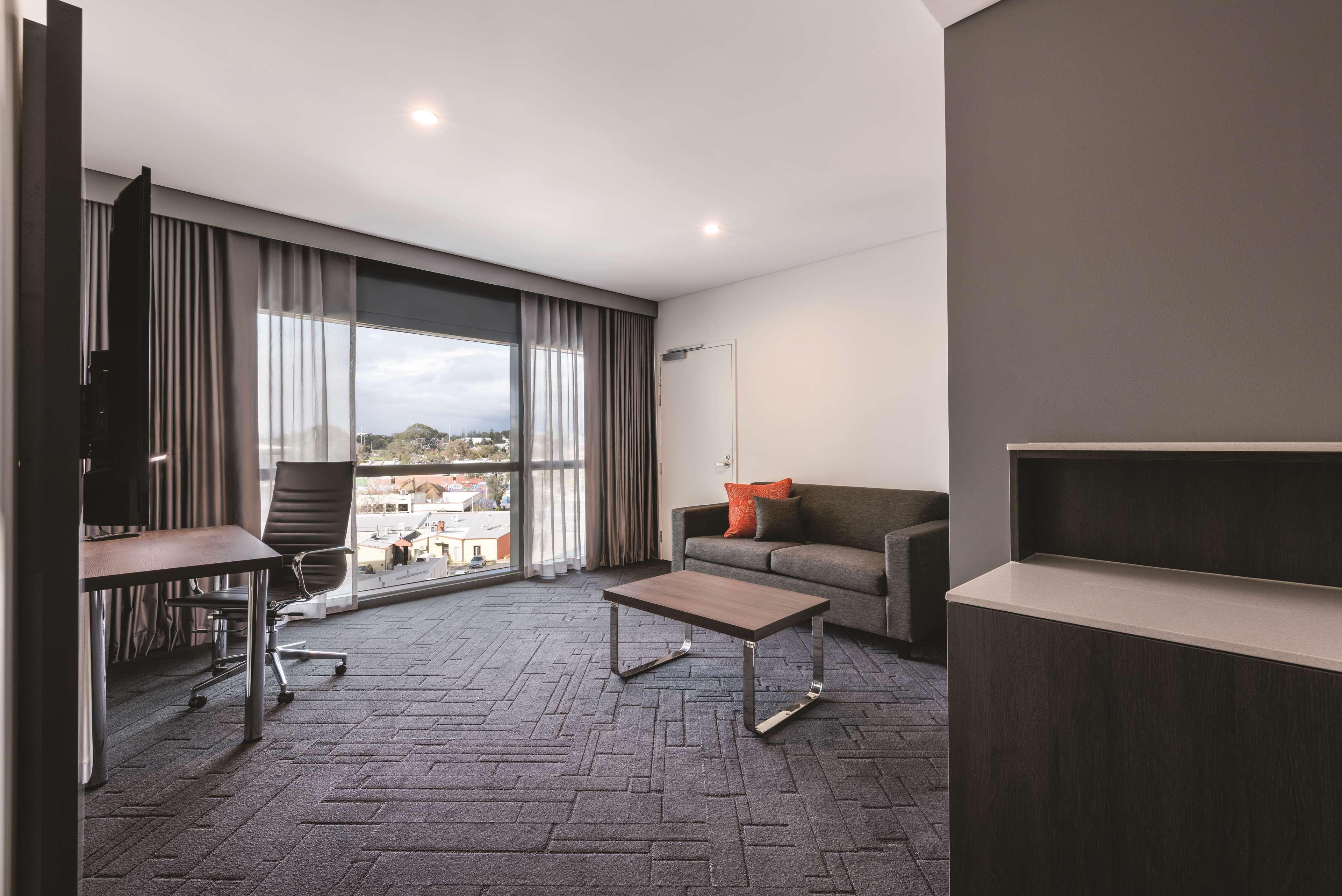 Vibe Hotel Subiaco Perth Bagian luar foto
