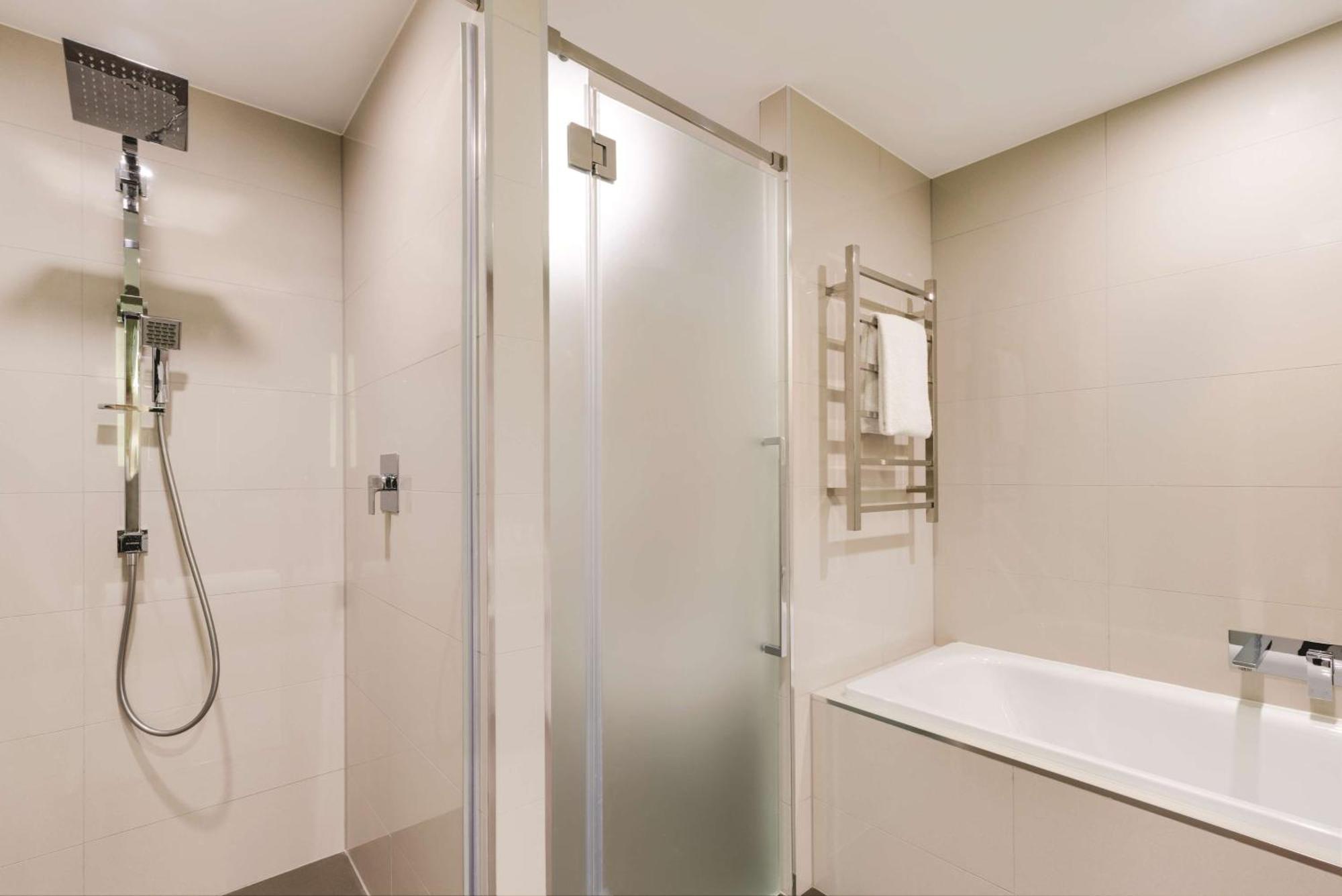 Vibe Hotel Subiaco Perth Bagian luar foto