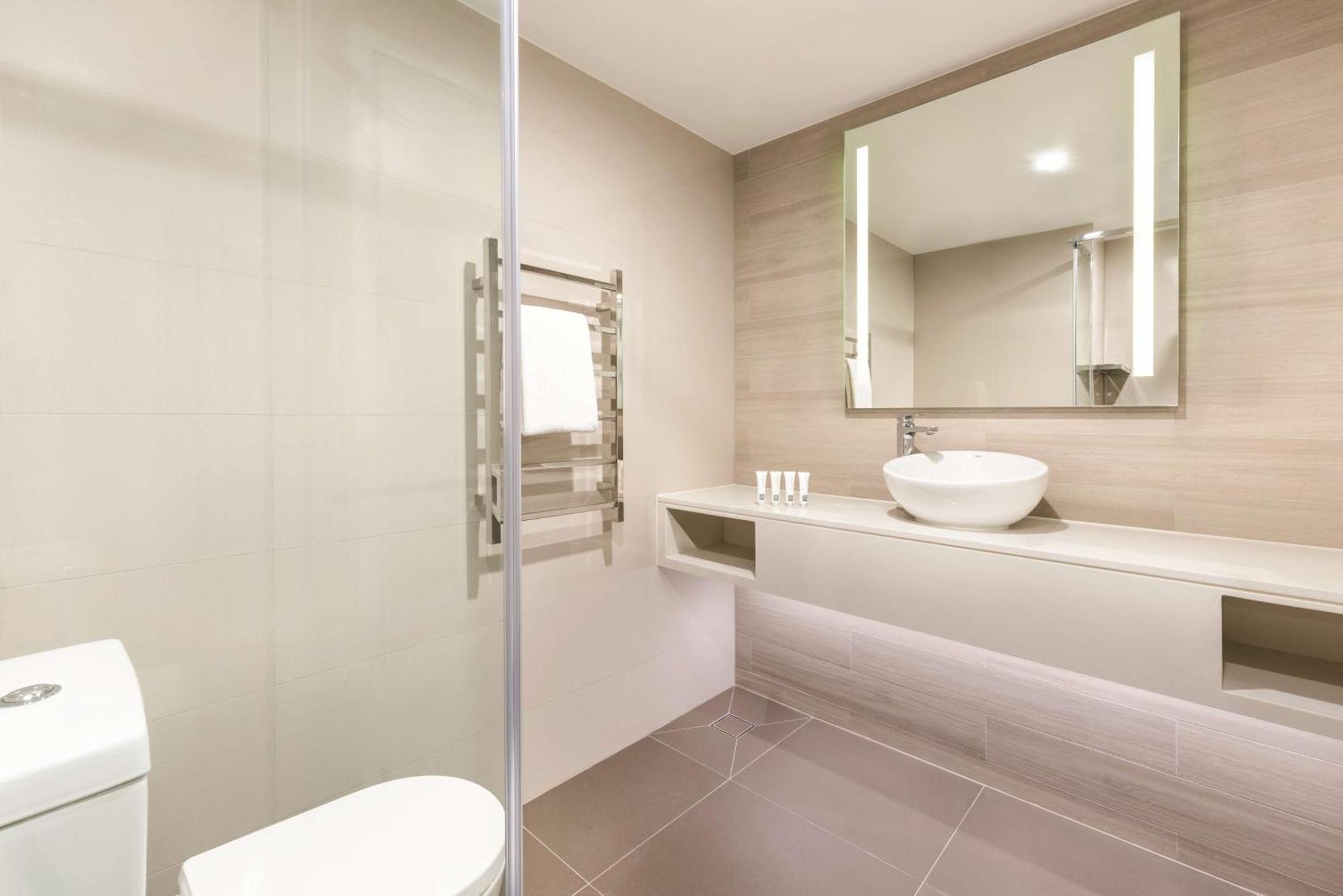 Vibe Hotel Subiaco Perth Bagian luar foto